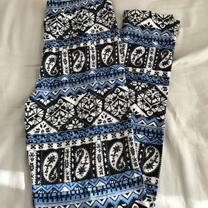 NWT Agnes & Dora leggings